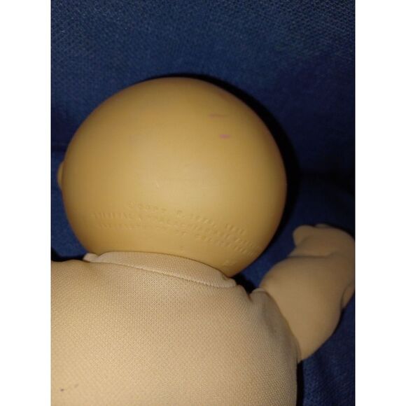 Vintage Cabbage Patch Kids Doll Dimple Brown Eyes Bald Signed 1978 1982 13" - Picture 9 of 12